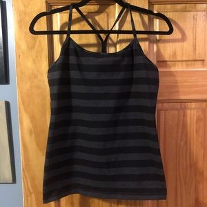 Lululemon tank with built in bra